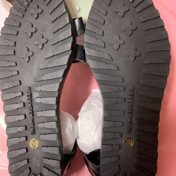 Alexander Wang Toe Ring Flat Black Sandal - Picture 4 of 4